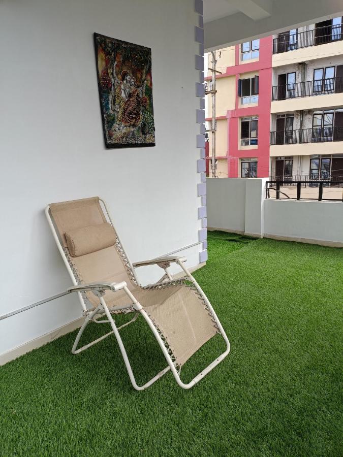 Leela Homestay Jabalpur - Lily - 2 Bhk Luxury Appartment Bagian luar foto