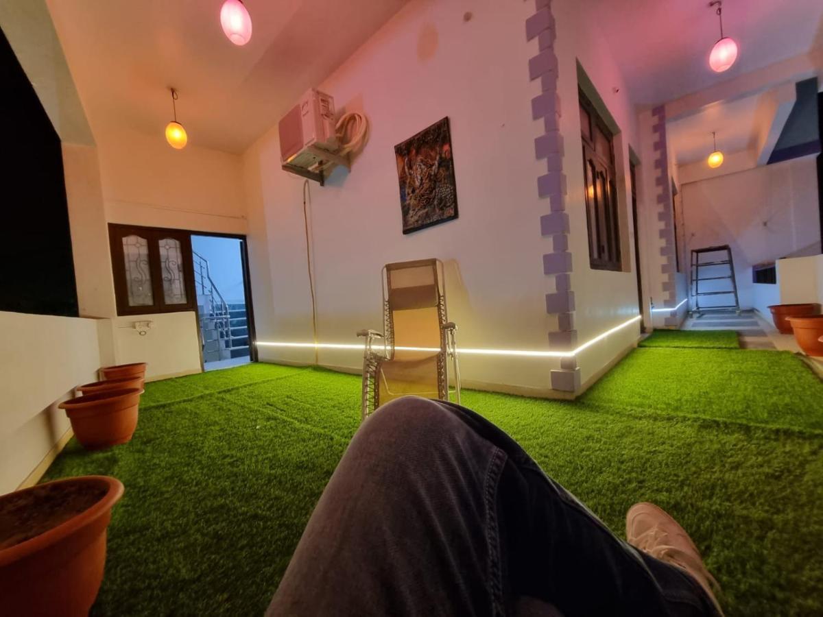 Leela Homestay Jabalpur - Lily - 2 Bhk Luxury Appartment Bagian luar foto