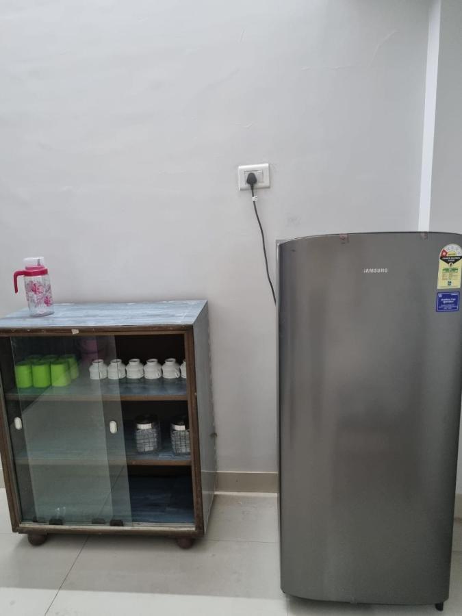 Leela Homestay Jabalpur - Lily - 2 Bhk Luxury Appartment Bagian luar foto
